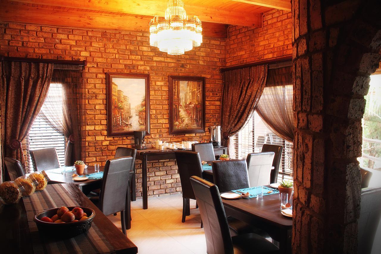 Belle Vue Guesthouse Hartbeespoort Bagian luar foto