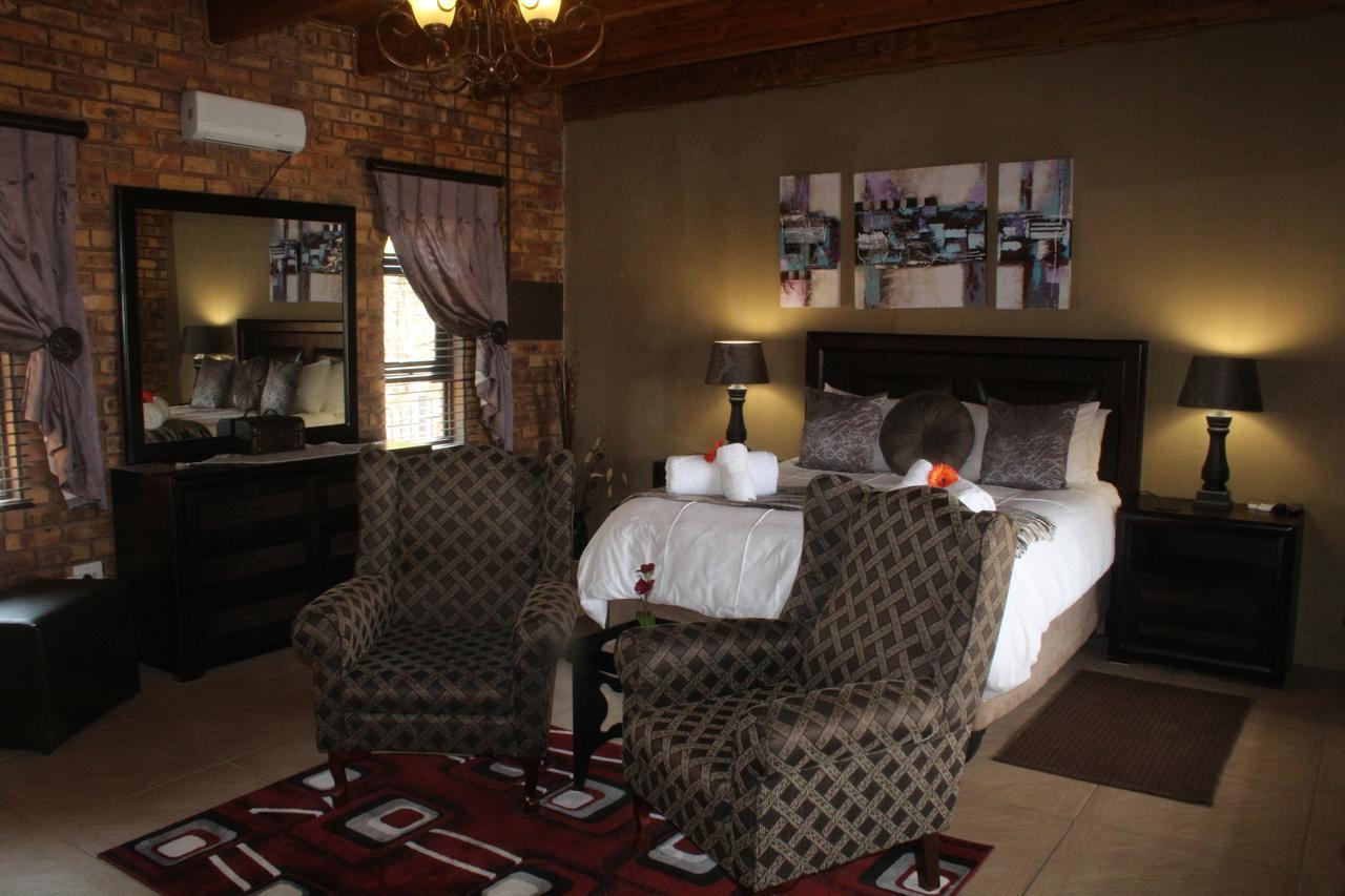 Belle Vue Guesthouse Hartbeespoort Bagian luar foto