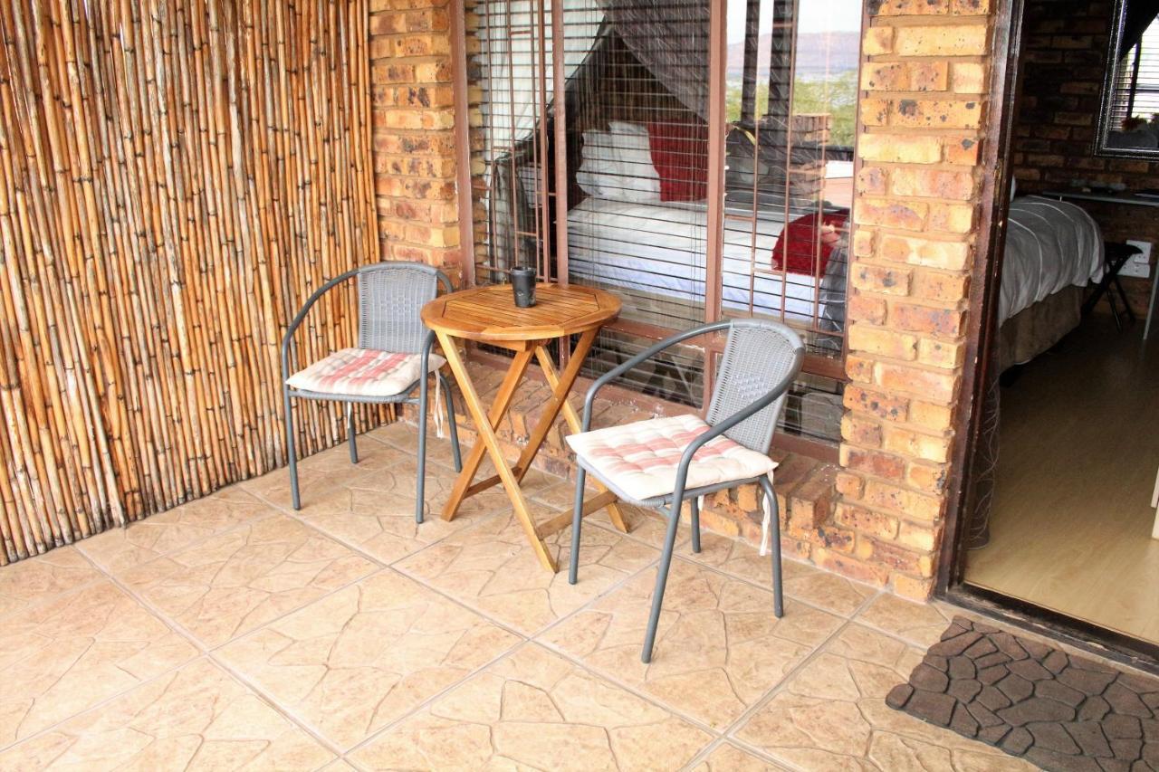 Belle Vue Guesthouse Hartbeespoort Bagian luar foto