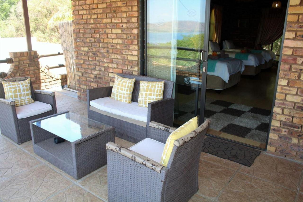 Belle Vue Guesthouse Hartbeespoort Bagian luar foto