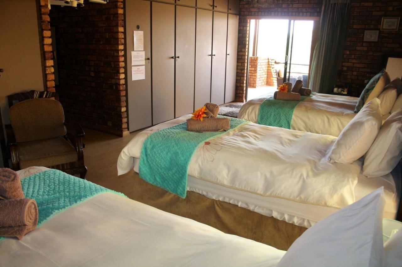Belle Vue Guesthouse Hartbeespoort Bagian luar foto